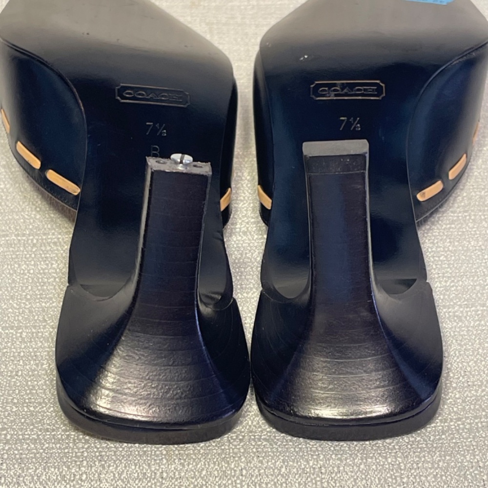 Coach kitten heels Black and Tan Women's Shoes Y2K - Picture 7 of 8